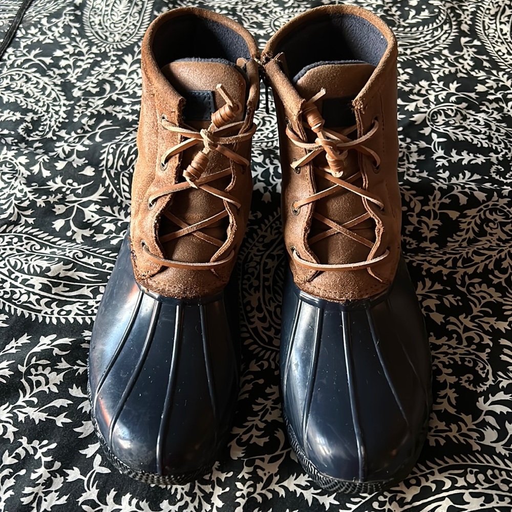 Womens Sperry duck boots size 9.5
